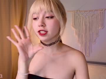 webcam girl y_u_m_i_k_a live cam image #4474535