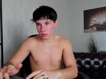 webcam man damianbryson live cam image #6189901