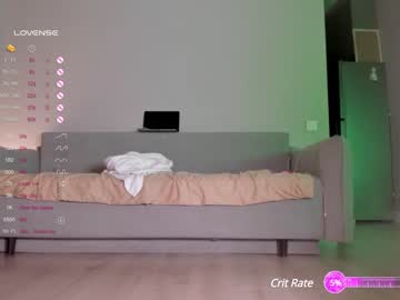 webcam girl hee_jeen live cam image #6715179