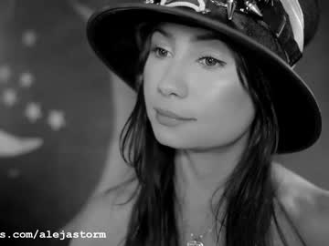 webcam girl alejastorm live cam image #1569854