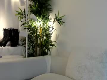 webcam girl mbca live cam image #6872000