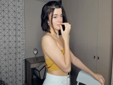 webcam girl mias_energy live cam image #5954319