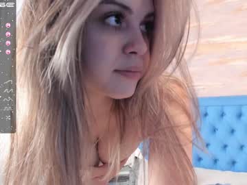 webcam girl keeleyhilby live cam image #7018574