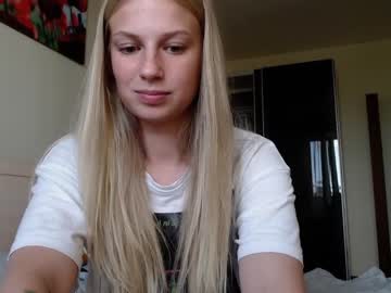 webcam girl magic_couple13 live cam image #2399235