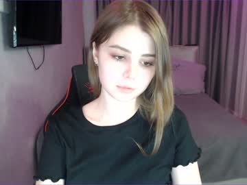 webcam girl tripleprinces live cam image #4334216