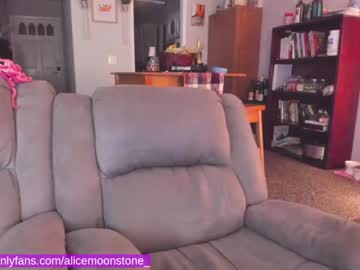 webcam girl alice_moonstone live cam image #1570668