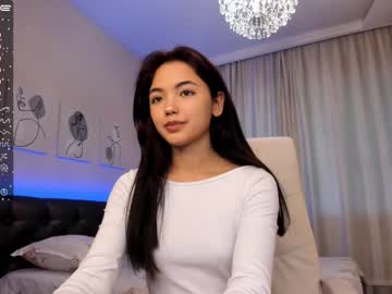 webcam girl tin_zhi live cam image #4373724