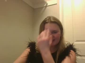 webcam girl kinkykaia69 live cam image #684795