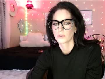 webcam girl milf_lacey live cam image #5285415