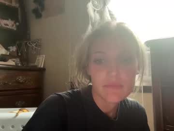 webcam girl kaceelynn live cam image #7022026