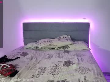 webcam girl cutelittlecouple live cam image #247534