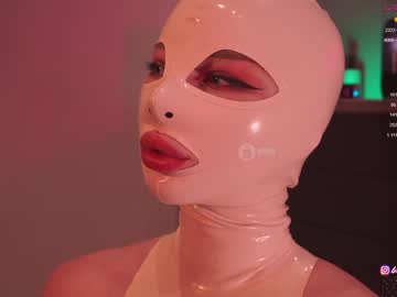webcam girl bronnica live cam image #382922
