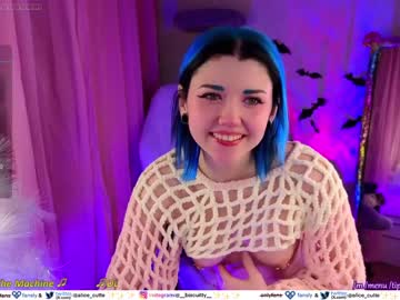 webcam girl _biscuitty live cam image #5883112