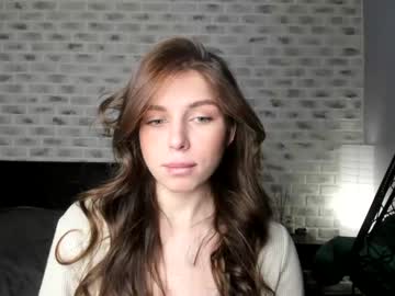 webcam couple vivi_beam live cam image #3408504