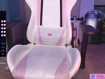webcam girl scarlettpython1 live cam image #5330180