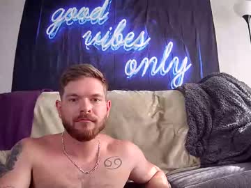 webcam couple pineapples2022 live cam image #1948239