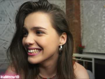 webcam couple emiliacourtney live cam image #5877168