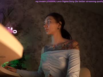 webcam girl kronniekray live cam image #518742