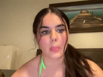 webcam girl gia_is_horny live cam image #4602213
