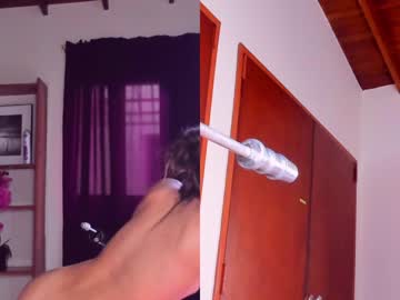 webcam girl gaby_ferrer live cam image #3567378