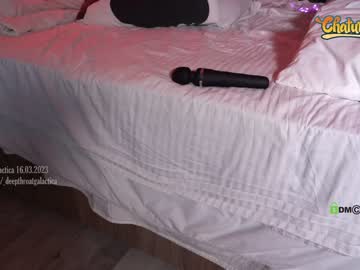 webcam girl _deepthroatgalactica live cam image #3997543