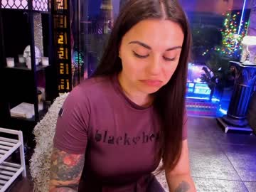 webcam girl alma_pearl live cam image #4639064