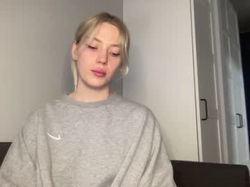 webcam girl angel_from_sky live cam image #2083245