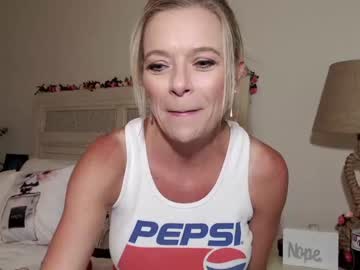 webcam girl laceycoffeegirl live cam image #4399950