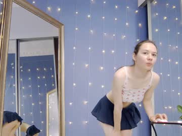 webcam girl kriskras__ live cam image #4681294