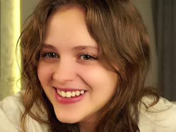 webcam girl a_whole_eternity live cam image #6964005