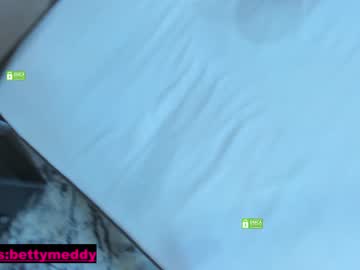 webcam couple black_white_cpl live cam image #4347583