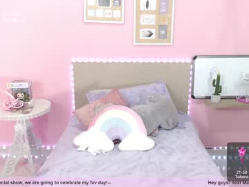 webcam girl little_effy18 live cam image #1668123