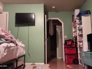 webcam girl oftenelle live cam image #4979181