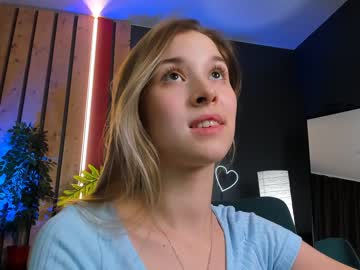 webcam girl milablush live cam image #5011883