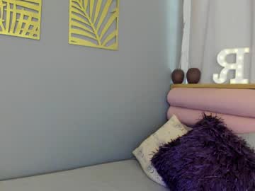webcam girl roberta_lipa live cam image #2799750