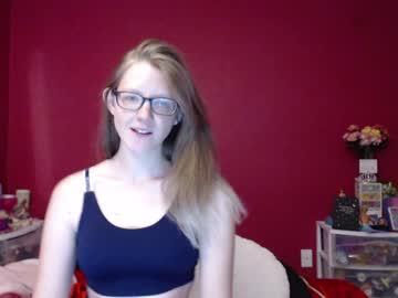 webcam girl rileyrenegade live cam image #2611981