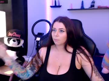 webcam girl bigtittedtattedlesbian live cam image #5445048