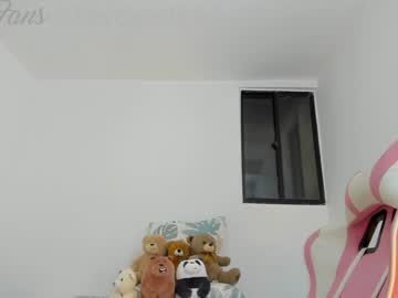 webcam girl kim_velez live cam image #2158357