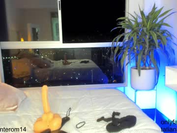 webcam girl swt_molly live cam image #5172838