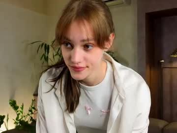 webcam girl lynnaappling live cam image #7109922