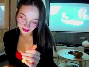 webcam girl ellie_leen live cam image #1224154