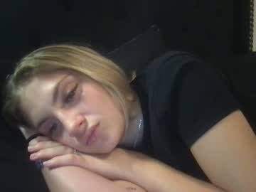 webcam girl daisyparkerxo live cam image #5949164