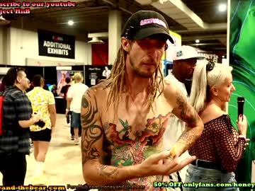 webcam couple honeyand_thebear live cam image #2278874