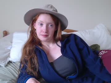 webcam girl dominiquemystique live cam image #4931135