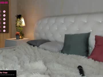 webcam girl ruby_lynx live cam image #2758906