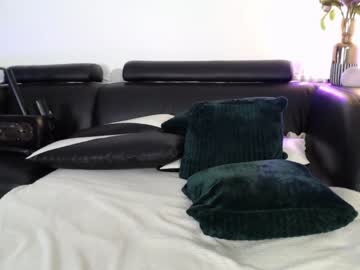 webcam girl marrylouanne live cam image #4920007