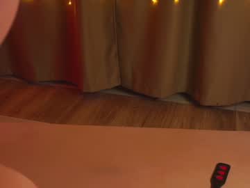 webcam girl helenmoors live cam image #4664319