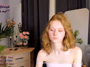 webcam girl navy_blush live cam image #6347647