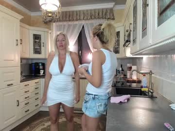 webcam girl tunderose live cam image #5395813