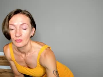 webcam girl dorothy_meyer live cam image #4901442